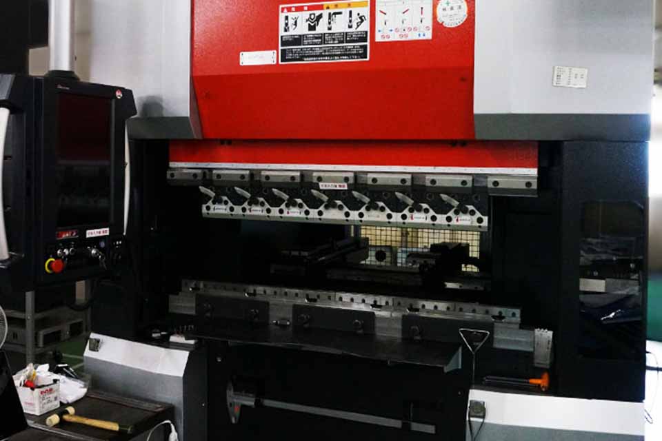ベンディングマシン EG-6013